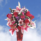 Valentine's Amor 22 Flowers with Vase