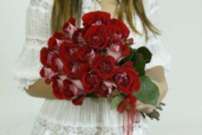 Wonderful Wedding Combo D.I.Y. Roses 100 Your Choice 60 Gerberas & 8 Fillers