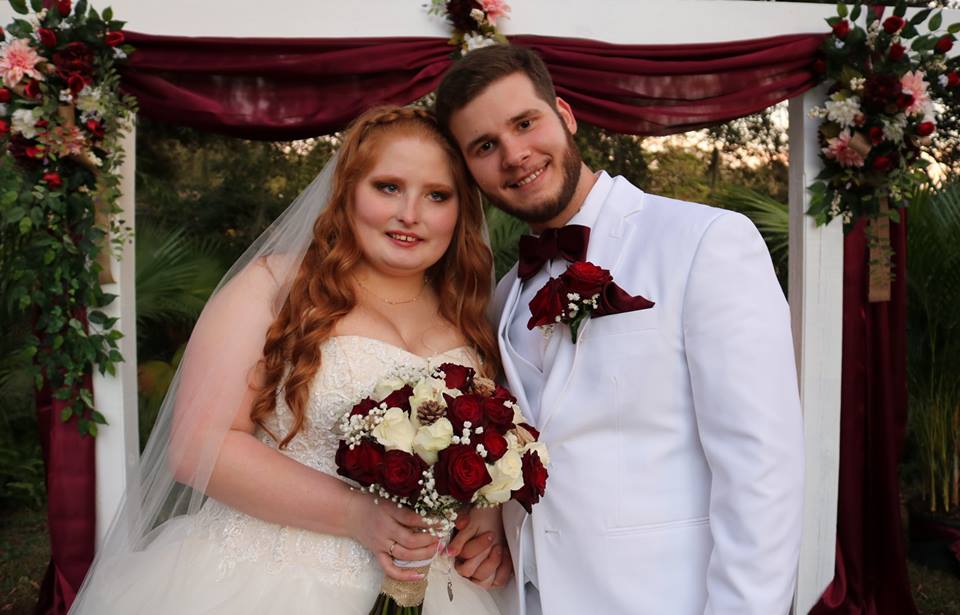 Where to buy wedding flowers?